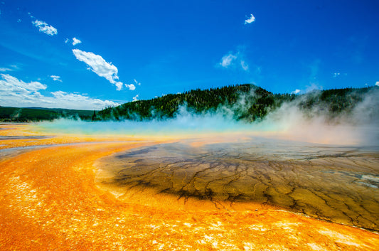 2022 ADVENTURE GUIDE - PARK OF THE MONTH: YELLOWSTONE